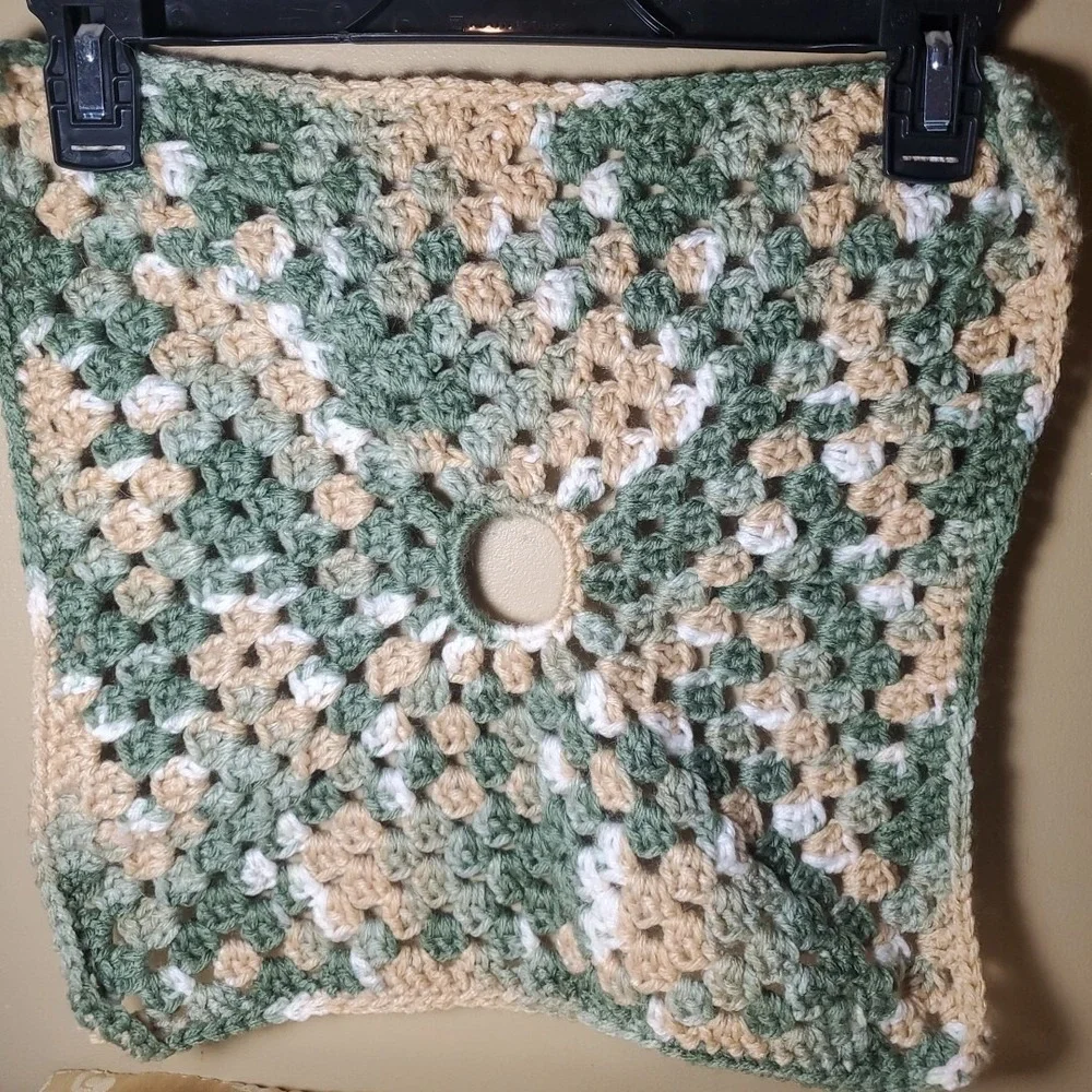 Handmade‎ 13in Crochet Granny Square Decor Green Tan Boho Cottagecore